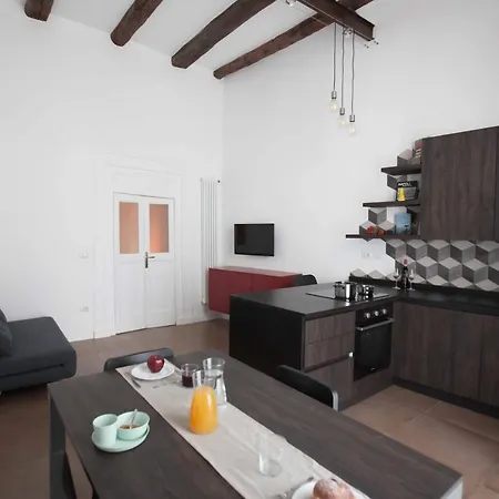 Domus Delia Luxury Apartment Naples Exterior photo